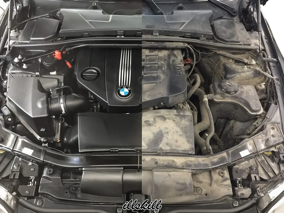 Моторный отсек BMW с заметной границей очищенной зоны