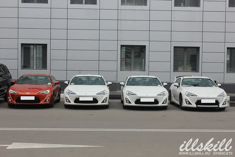 Toyota GT86 на площадке.